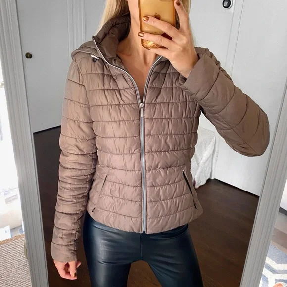 🍂 ZARA TAUPE HOODED PUFFER JACKET! - Picture 4 of 16